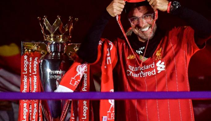 转折点!塞维利亚战术微调,德国杯今夜攻防权衡,引发热议,数据趋势出现新变化的简单介绍-九游娱乐