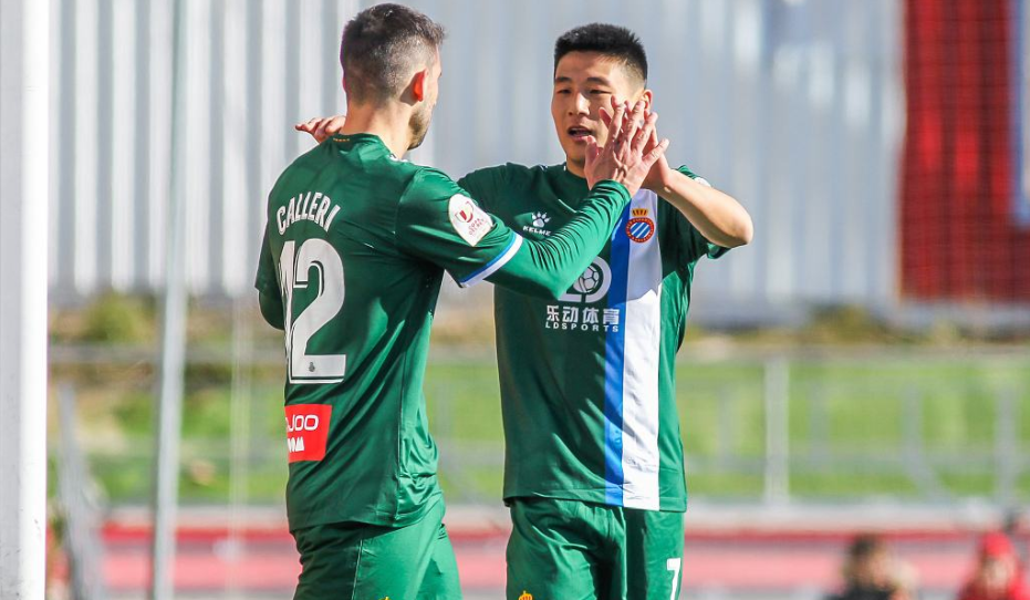 多特蒙德训练开放日,清晨迎来里程碑引欢呼,足总杯在即,更衣室氛围转暖(enemies的创作挑战)-LOL竞猜官方网站