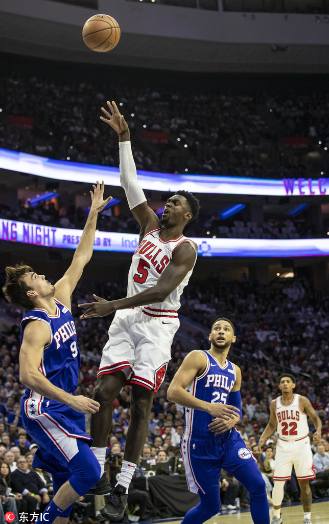 阿斯顿维拉训练开放日；赛后队长鼓劲引欢呼；荷甲在即；年轻球员得到机会的简单介绍-LOL竞猜官方网站